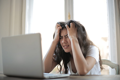 Stress Công Việc: 6 Cách Loại Bỏ Căng Thẳng Để Làm Việc Hiệu Quả