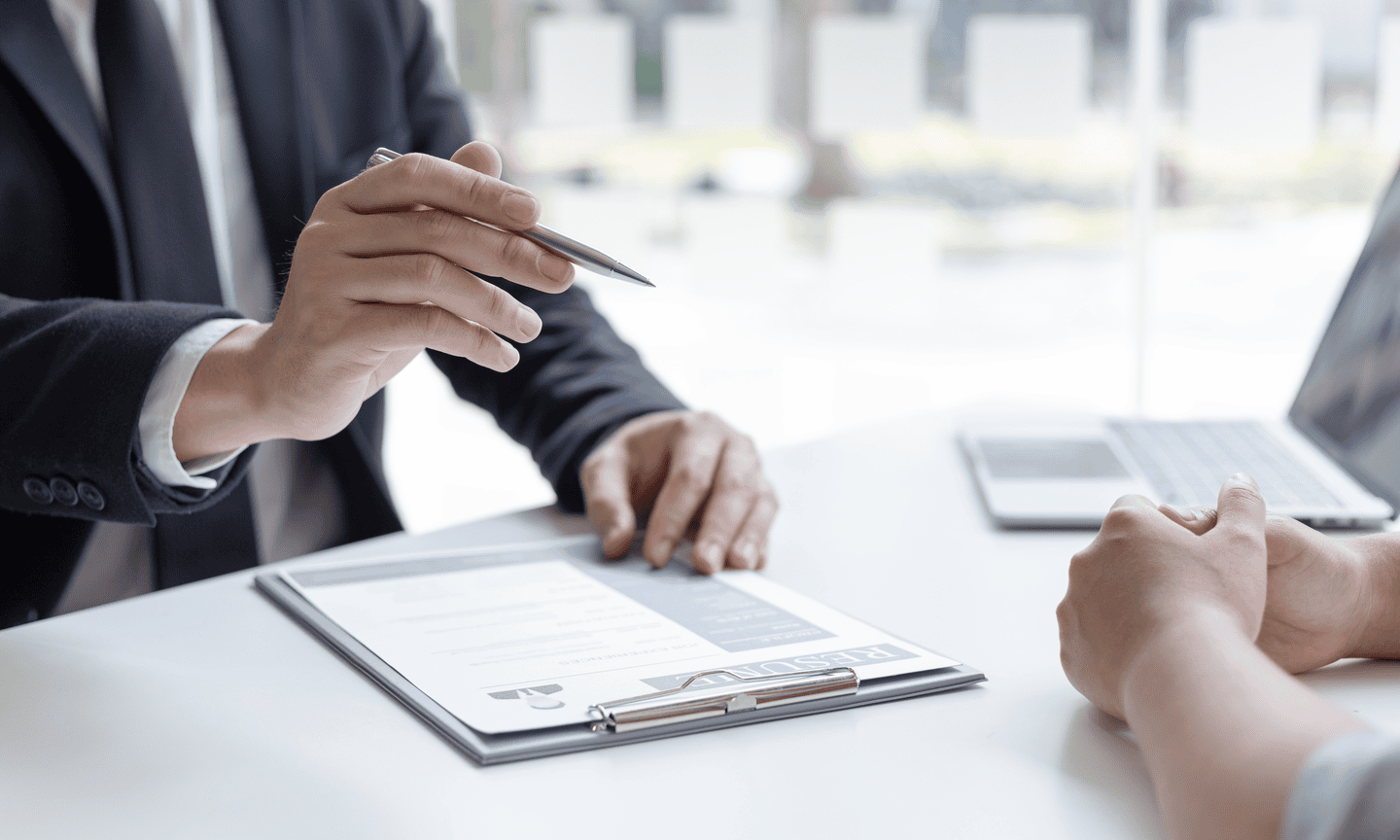 Xung đột giữa IFRS và thuế - quy định thuế nội địa: Cách doanh nghiệp xử lý khéo léo