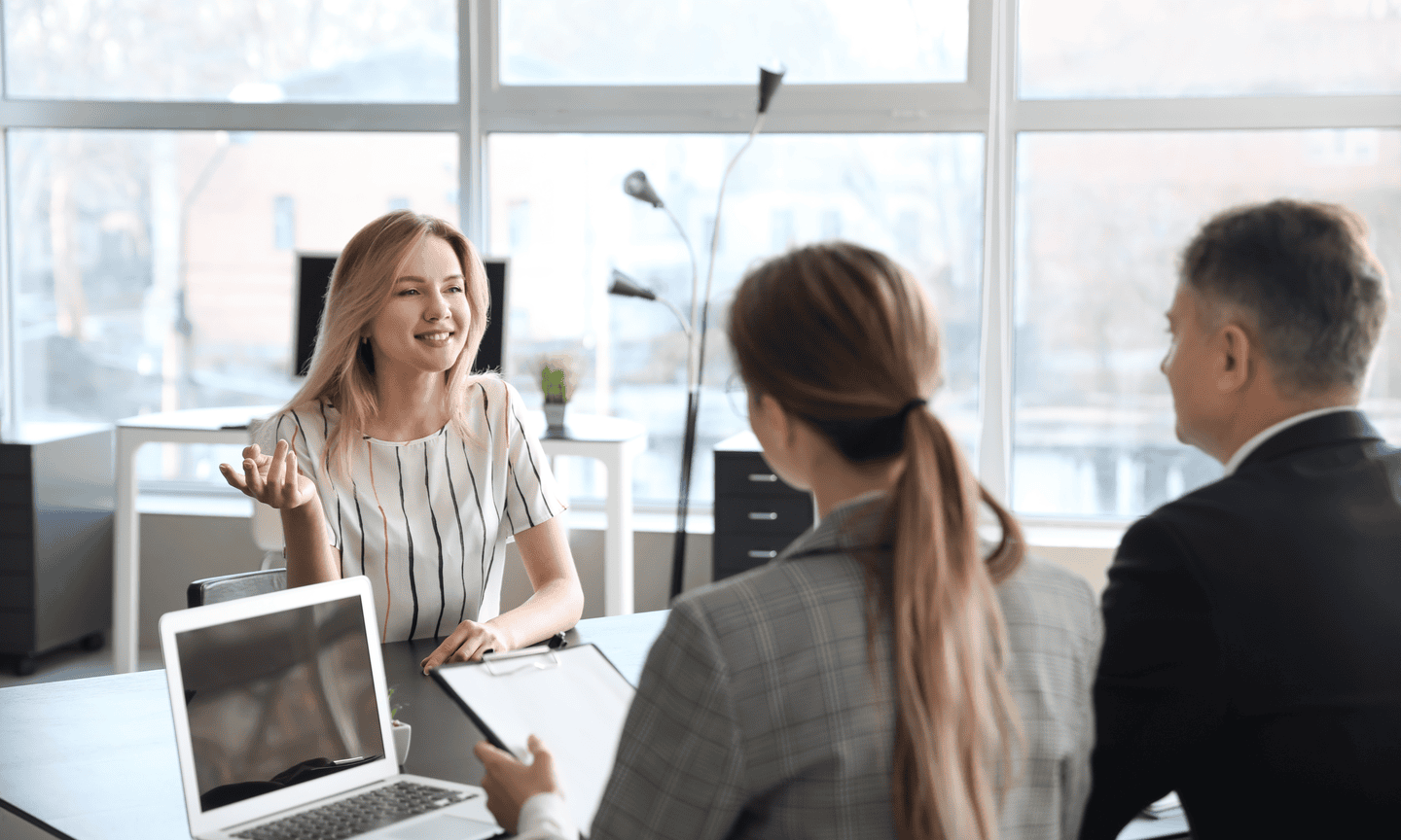 Giám đốc tài chính và xây dựng hệ thống kiểm soát nội bộ hiệu quả.